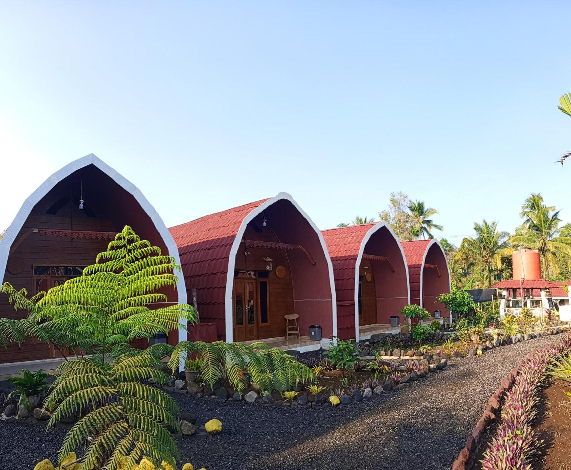 Indah Damai Cottages Sidomukti ภายนอก รูปภาพ
