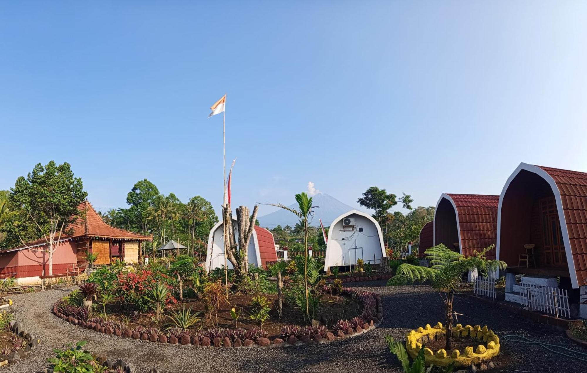 Indah Damai Cottages Sidomukti ภายนอก รูปภาพ